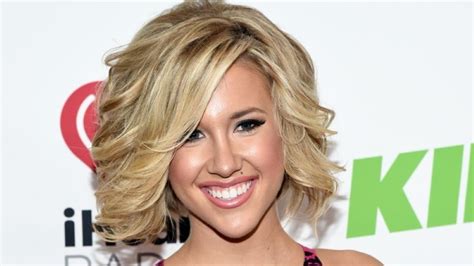 Savannah Chrisley Body Measurements Including Height,。